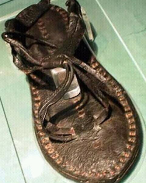 Discover 124+ prophet muhammad shoes latest - kenmei.edu.vn